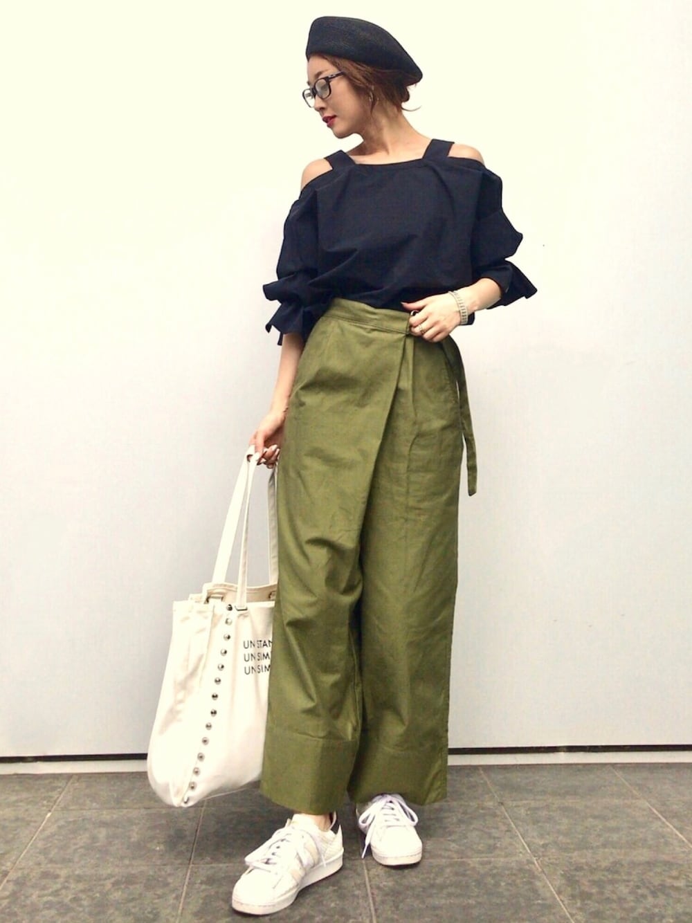 新品タグ付】《追加》モールスキンラップパンツ
