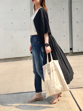 「UNITED NUDE（ユナイテッドヌード）のアイテム（アナログ腕時計）」を使った、Creamさん（レディース・158cm）の春コーディネート