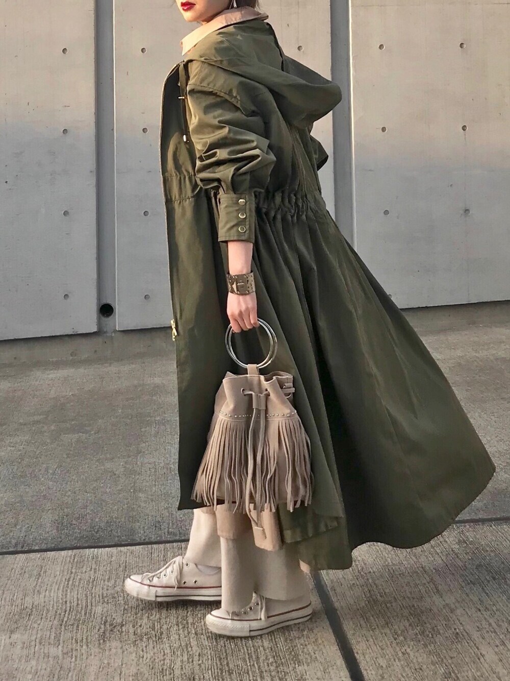 ミリタリーフードフレアロングコートを使ったWEARISTAのレディース人気