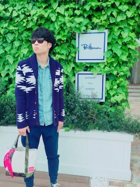 「TOMMY（トミー）のアイテム（その他パンツ）」を使った、りょうすけさん（メンズ・176cm）の夏コーディネート