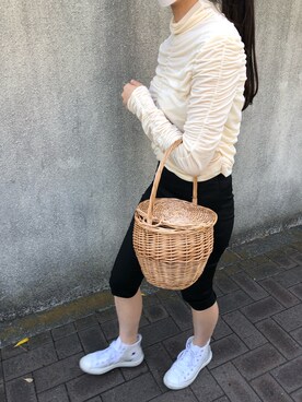 「Charles Chaton（シャルルシャトン）のアイテム（パンツ）」を使った、fumikaさん（レディース・158cm）の春コーディネート