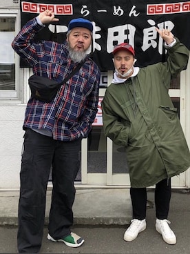 「誕生日」｜「アイテム（おもちゃ）」を使った、熊坂スグルさん（メンズ・181cm）の春コーディネート