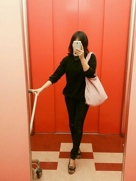 「GU（ジーユー）のアイテム（Pants、ブルー系）」を使った、きりさん（レディース・153cm）の秋コーディネート