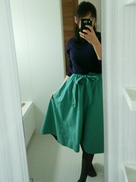 「しまむら（シマムラ）のアイテム（Skirts、グリーン系）」を使った、きりさん（レディース・153cm）の春コーディネート