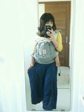 「grove（グローブ）のデニムワイドパンツ（Denim pants、ブルー系）」を使った、きりさん（レディース・153cm）の春コーディネート