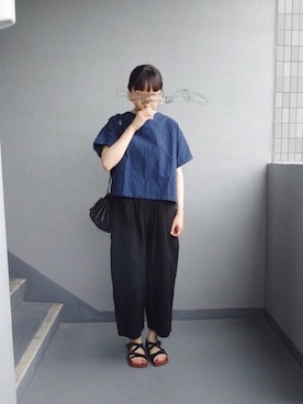 ROBERTA SETTELSのサンダルを使った人気ファッション