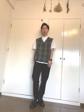 丸メガネ (YouTube)さんのコーディネート