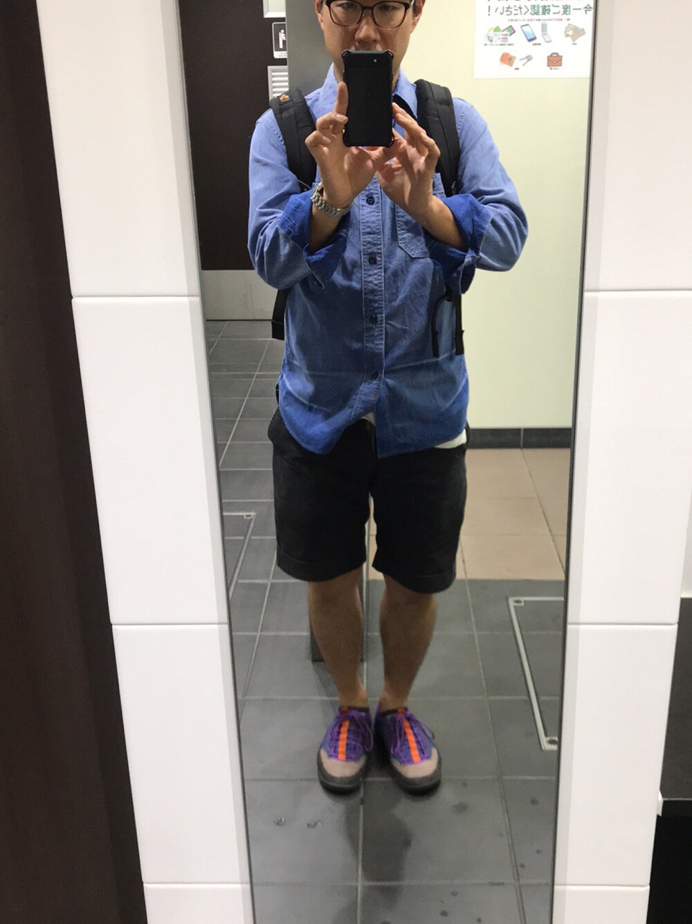 「BLUE BLUEのアイテム（シャツ/ブラウス、ブルー系）」を使った、ガクさん（メンズ・170cm）の秋コーディネートの1枚目の写真