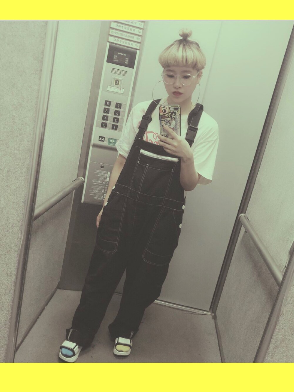 「お洒落さんとつながりたい、低身長、スポーツサンダル、ootd、今日のコーデ、ラクチンコーデ、プチプラ、古着、古着MIX」｜「USEDのアイテム（サロペット/オーバーオール、ブラック系）」を使った、ぴかるんさん（レディース・150cm）の夏コーディネートの1枚目の写真