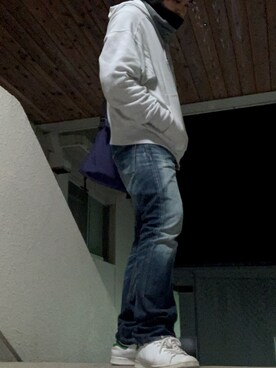 「OMNIGOD（オムニゴッド）のアイテム（パンツ）」を使った、BATAさん（メンズ・178cm）の春コーディネート