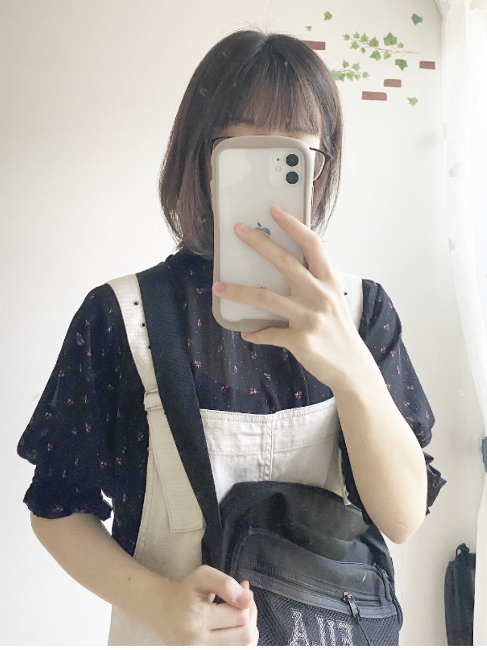 「カジュアル」｜「OLIVE des OLIVEのアイテム（シャツ/ブラウス、ブラック系）」を使った、みくさん（レディース・153cm）の夏コーディネートの1枚目の写真