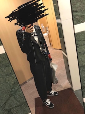 「Guess（ゲス）のアイテム（ライダースジャケット）」を使った、🥑 さん（レディース・155cm）の春コーディネート