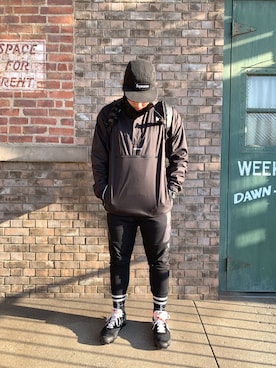 「STUSSY（ステューシー）のアイテム（その他アウター）」を使った、donkeyさん（メンズ・175cm）の春コーディネート