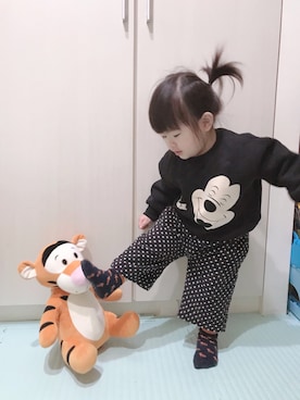 「アイテム（おもちゃ、オレンジ系）」を使った、ᴺᴱᴬᴸˢᴼᴺ&  ᴰᴼᴿᴵˢさん（キッズ・80cm）の春コーディネート