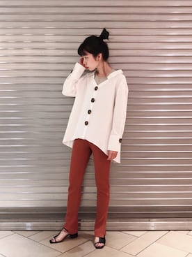 「OSKAR（オスカー）のアイテム」を使った、enaさん（レディース・163cm）の冬コーディネート