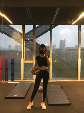 「NIKE（ナイキ）のアイテム（スニーカー、ピンク系）」を使った、搭完这套睡觉了さん（レディース・163cm）の夏コーディネート