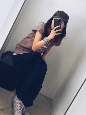 「DESIGNERS REMIX（デザイナーズリミックス）のアイテム」を使った、小寶さん（レディース・160cm）の秋コーディネート