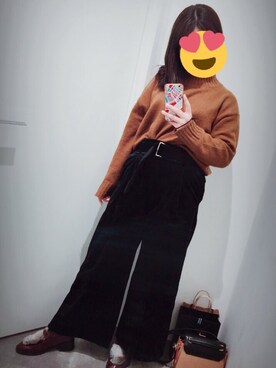 「GU（ジーユー）のアイテム（その他パンツ、ブラック系）」を使った、えさん（レディース・160cm）の秋コーディネート