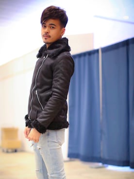 余震東個東さんのコーディネート