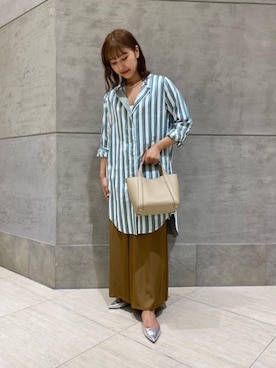 「TICCA（ティッカ）のアイテム（シャツワンピース）」を使った、津野実有希さん（レディース・164cm）の夏コーディネート