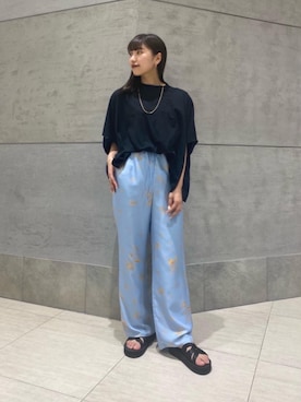 「UNITED ARROWS（ユナイテッドアローズ）のアイテム（ピアス（両耳用））」を使った、津野実有希さん（レディース・164cm）の春コーディネート