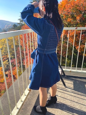 「SAINT LAURENT PARIS（サンローランパリ）のアイテム（アクセサリー）」を使った、ニコナさん（レディース・142cm）の秋コーディネート