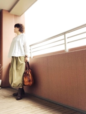 「SECCHIARI MICHELE（セッキアーリミケーレ）のアイテム（ブーツ）」を使った、TOCHIEさん（レディース・157cm）の秋コーディネート