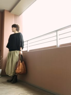 「SECCHIARI MICHELE（セッキアーリミケーレ）のアイテム（ブーツ）」を使った、TOCHIEさん（レディース・157cm）の秋コーディネート