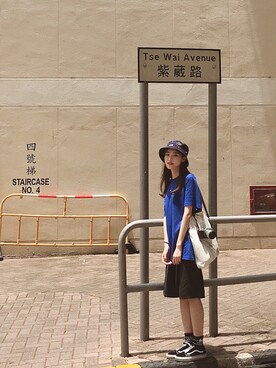 「MADNESSのアイテム（帽子）」を使った、靜靜さん（レディース・165cm）の春コーディネート