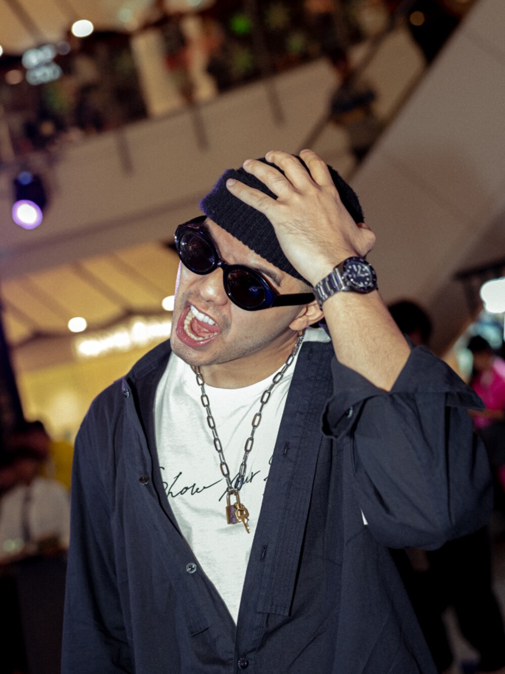 「BEAMS、SEIKO、adsr、LouisVuitton、LV、wtaps」｜「WTAPSのアイテム（ジャケット/アウター、ブラック系）」を使った、FLOATさん（メンズ・183cm）の冬コーディネートの1枚目の写真