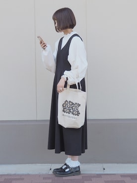 「Sunny clouds（サニークラウズ）のアイテム（ジャンパースカート）」を使った、shizukü    さん（レディース・173cm）の秋コーディネート