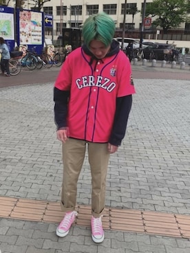 「サッカー」｜「アイテム（その他トップス）」を使った、りき。さん（メンズ・177cm）の夏コーディネート