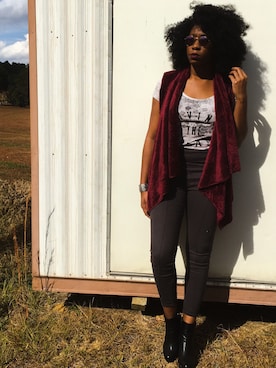 「factory connectionのアイテム（ベスト、その他）」を使った、Louさん（レディース）の冬コーディネート