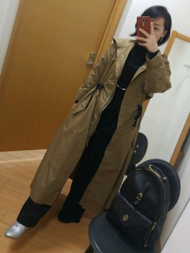 「シルバーシューズ」｜「アイテム（その他アウター）」を使った、teaco.さん（レディース・156cm）の秋コーディネート
