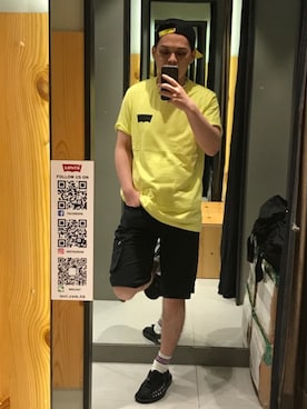 「shorts」｜「アイテム（帽子）」を使った、VictorZiv Chanさん（メンズ・168cm）の夏コーディネート