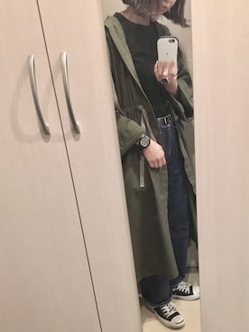「KBF（ケイビーエフ）のBIGフーディコート（その他アウター）」を使った、c h Rさん（レディース・159cm）の春コーディネート