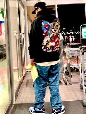 「Supreme （シュプリーム）のアイテム（パンツ）」を使った、5510さん（メンズ・179cm）の冬コーディネート