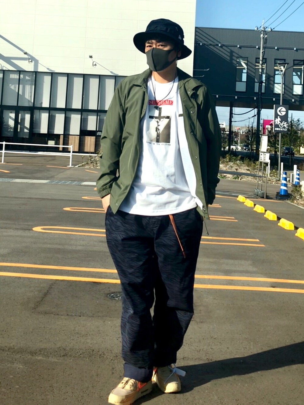 「NEW ERAのアイテム（ハット、ブルー系）」を使った、5510さん（メンズ・179cm）の春コーディネートの1枚目の写真