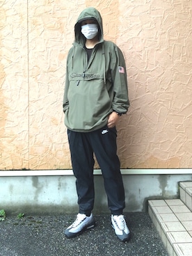 「Champion（チャンピオン）のアイテム（ナイロンジャケット）」を使った、5510さん（メンズ・179cm）の秋コーディネート