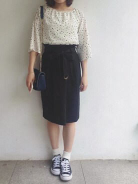 「BE RADIANCE（ビーラディエンス）のアイテム（シャツ/ブラウス、ホワイト系）」を使った、tohanさん（レディース・161cm）の春コーディネート