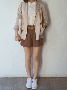 「LOWRYS FARM（ローリーズファーム）のアイテム（シャツ/ブラウス、ホワイト系）」を使った、tohanさん（レディース・161cm）の春コーディネート