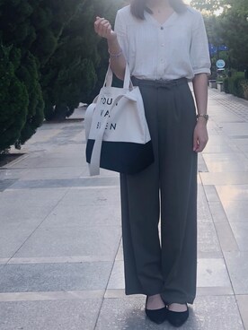 「NOELA（ノエラ）のアイテム（パンツ、グリーン系）」を使った、tohanさん（レディース・161cm）の夏コーディネート