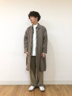 「長袖シャツ」｜「アイテム（ステンカラーコート）」を使った、まささん（メンズ・171cm）の春コーディネート