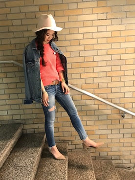 「Ungrid（アングリッド）のフレイドヘムストスリ（デニムパンツ）」を使った、KASUMIさん（レディース・161cm）の春コーディネート