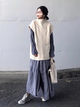 「Libra Cue（リブラ キュー）のティアードエアリーボリュームワンピース（ワンピース）」を使った、KASUMIさん（レディース・161cm）の冬コーディネート