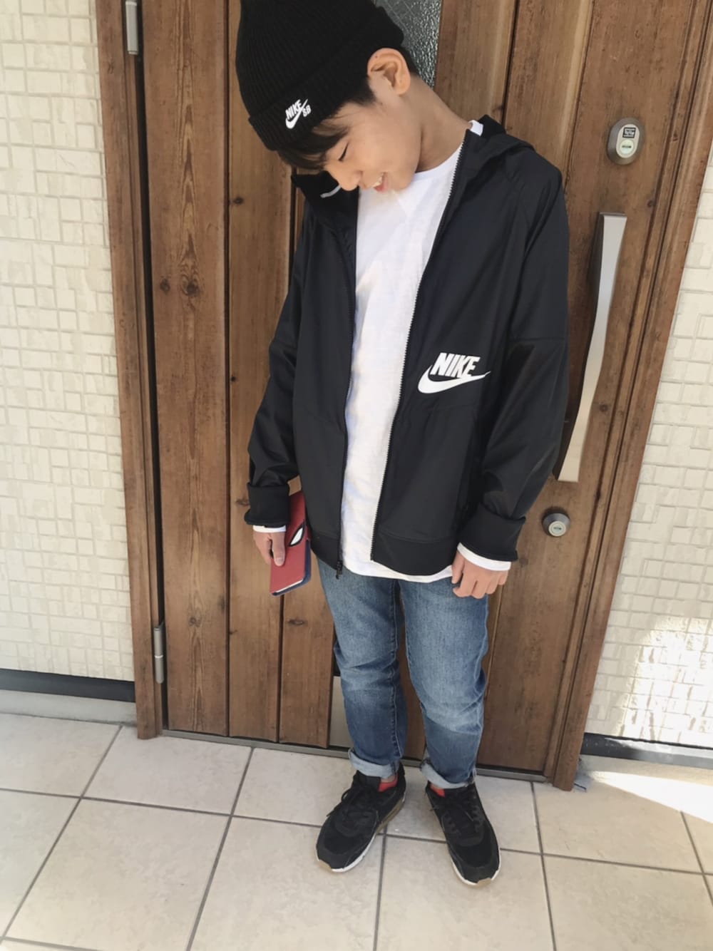 「小学生男子」｜「ZARAのアイテム（Tシャツ/カットソー、ホワイト系）」を使った、aaa...ssさん（キッズ・145cm）の秋コーディネートの1枚目の写真
