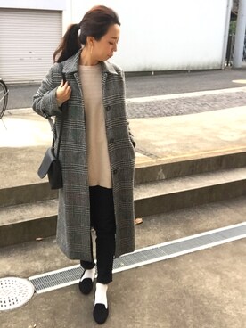 「靴下チラ見せ」｜「アイテム（その他アウター）」を使った、asamiiiinさん（レディース・160cm）の冬コーディネート