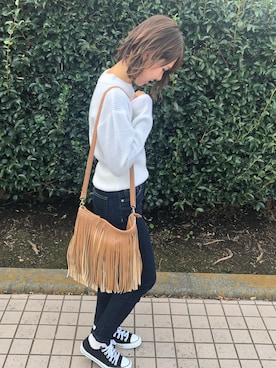 「GU（ジーユー）の(GU)ワイドボクシーセーター(長袖)UR OFF WHITE L（ニット/セーター、ホワイト系）」を使った、manaさん（レディース・153cm）の秋コーディネート