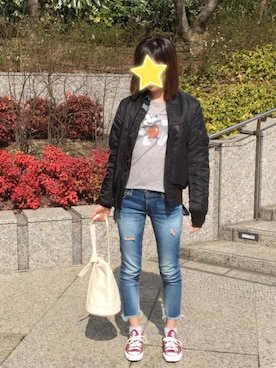 「Ungrid（アングリッド）のフレイドヘムストスリ（デニムパンツ）」を使った、ゆゆさん（レディース・161cm）の冬コーディネート