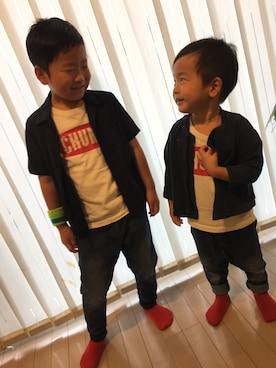 「CHUMS（チャムス）のアイテム（トップス）」を使った、SKHRさん（キッズ・120cm）の秋コーディネート